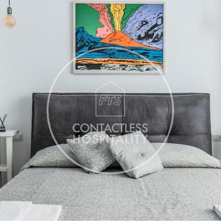 Naples & Love Rooms Napoli Esterno foto